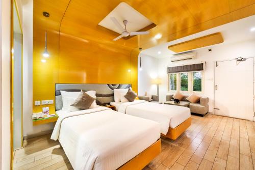 Grande Bay Resort And Spa