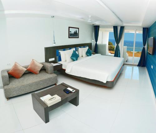 Grande Bay Resort And Spa