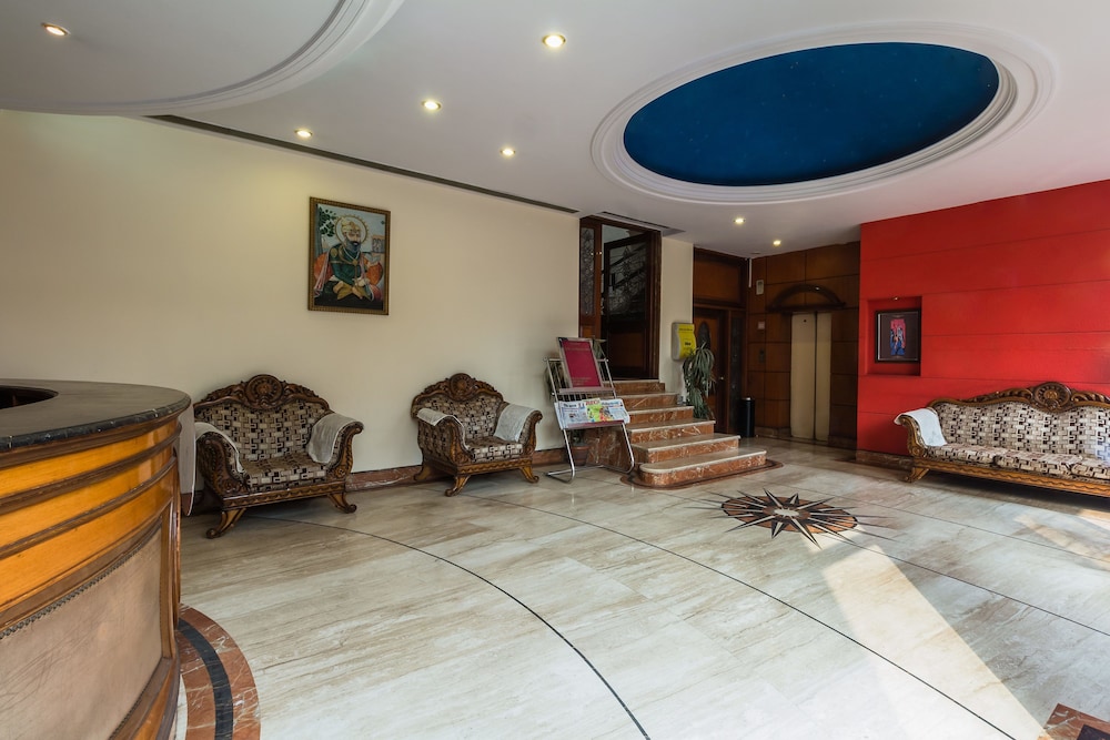 FabHotel Corporate Park