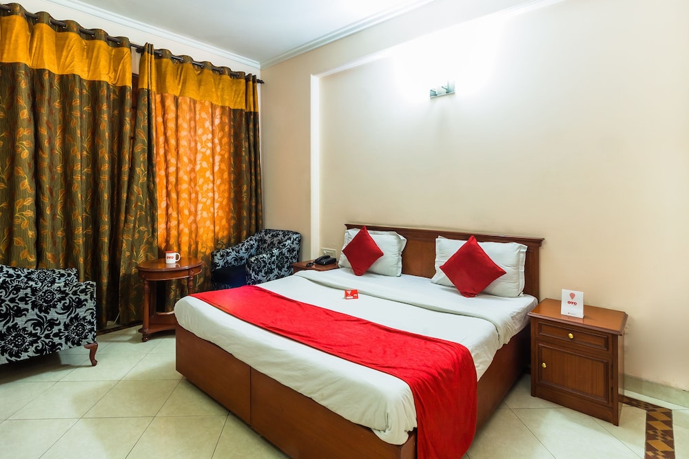 FabHotel Corporate Park