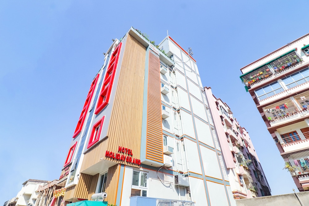 FabHotel Holiday Grand