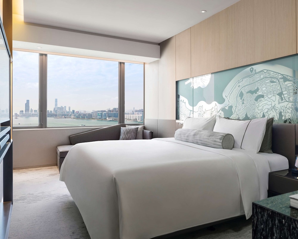 Hyatt Centric Victoria Harbour Hong Kong