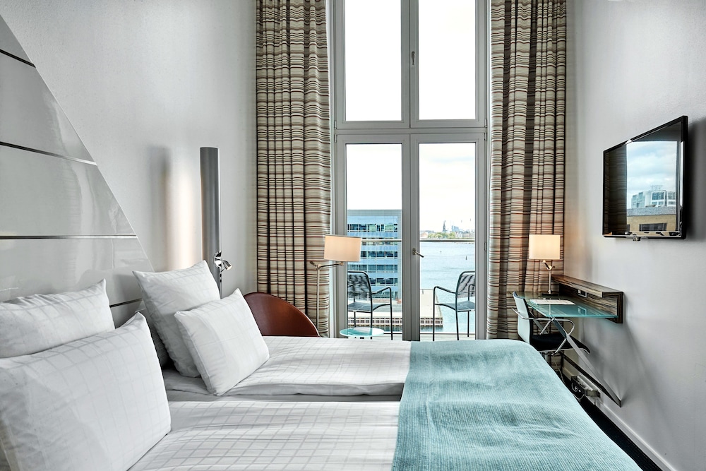 Copenhagen Island Hotel