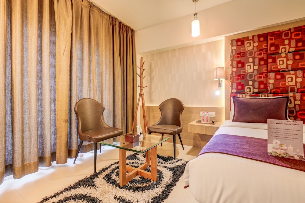 The SSK Solitaire Hotel and Banquets