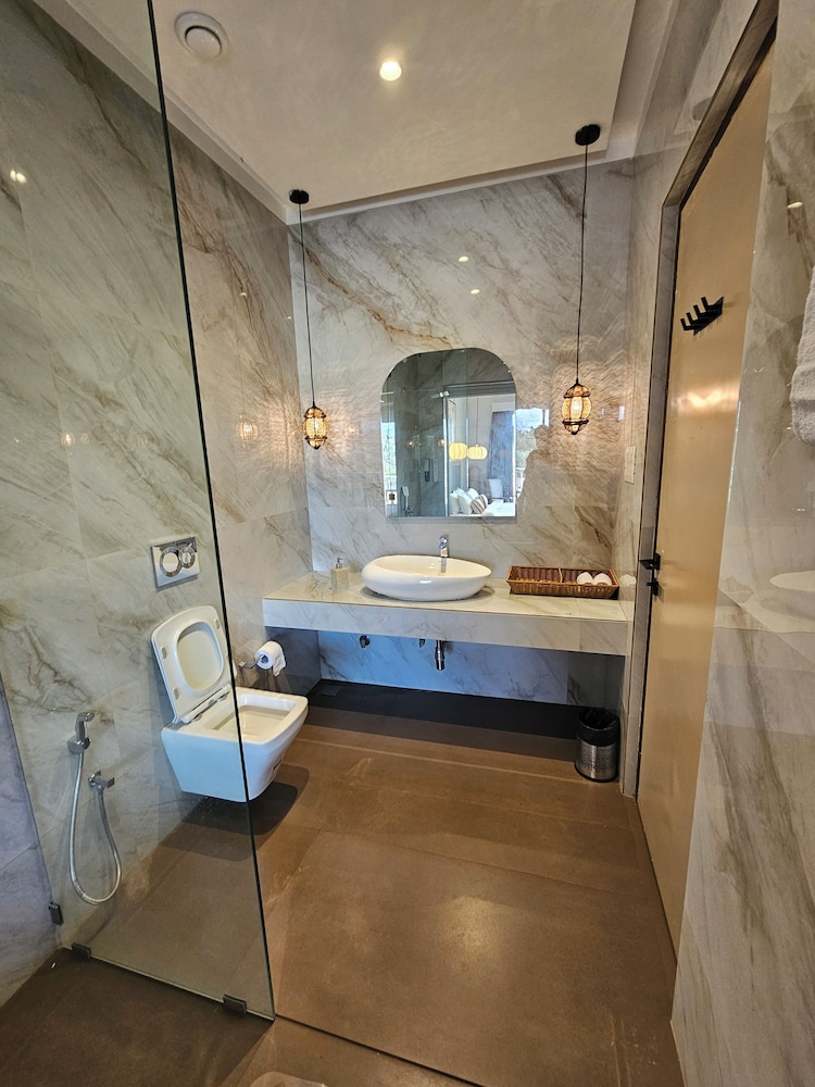 River Estates Luxury Resort and Spa