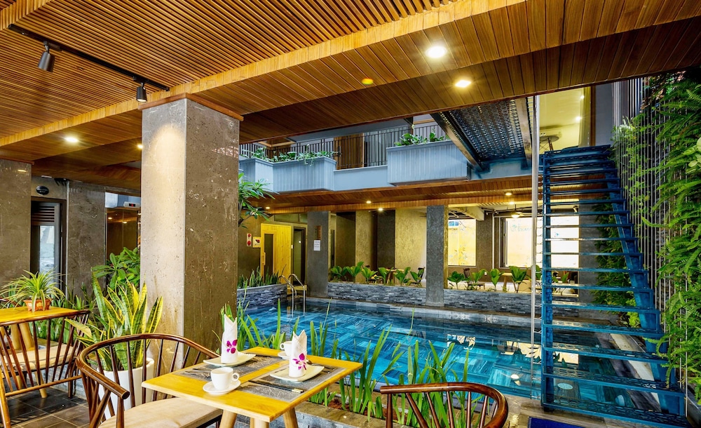 Zoneland Apartments Lahome Beach Villa