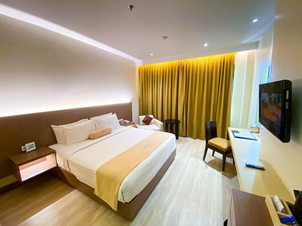 Rattan Inn