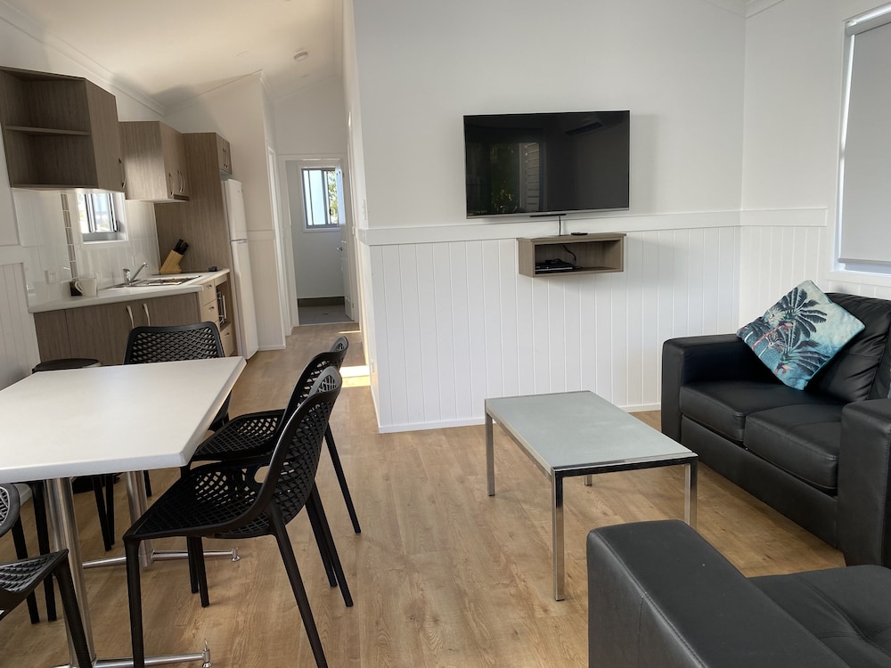Nobby Beach Holiday Village