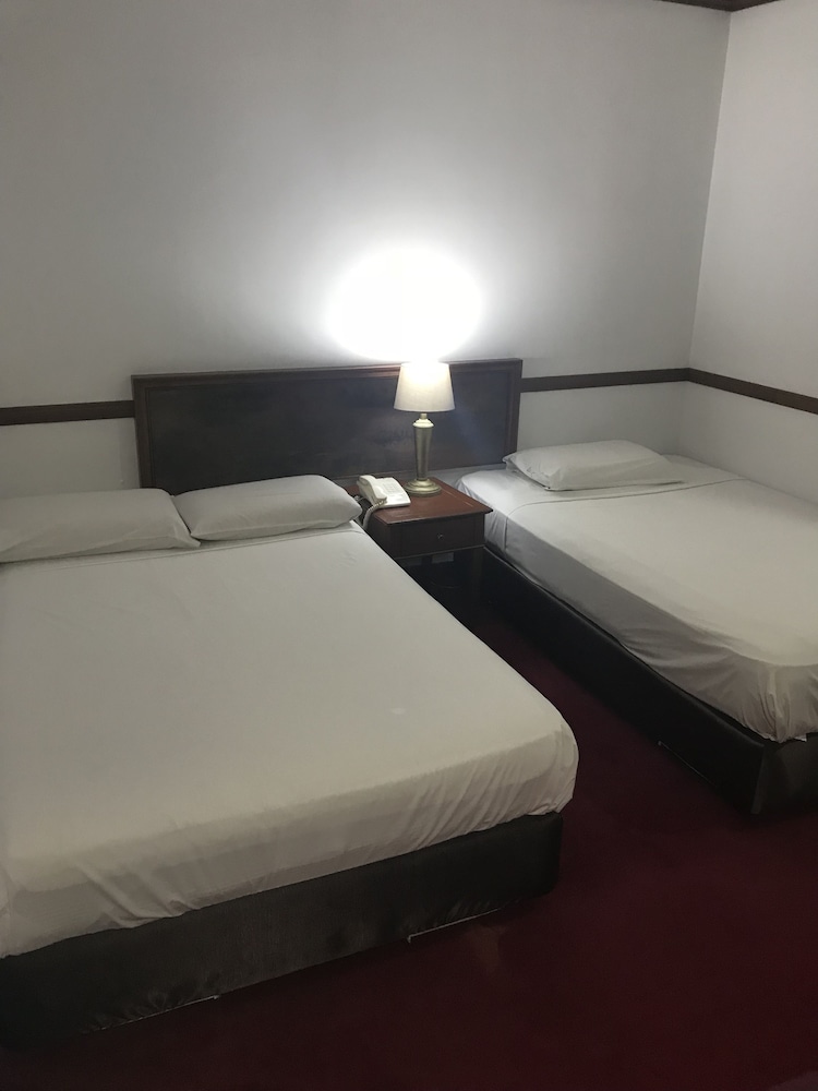 Four Chain View Hotel