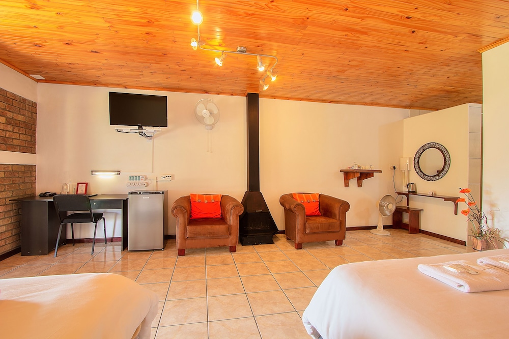 Airport Bird & Game Lodge