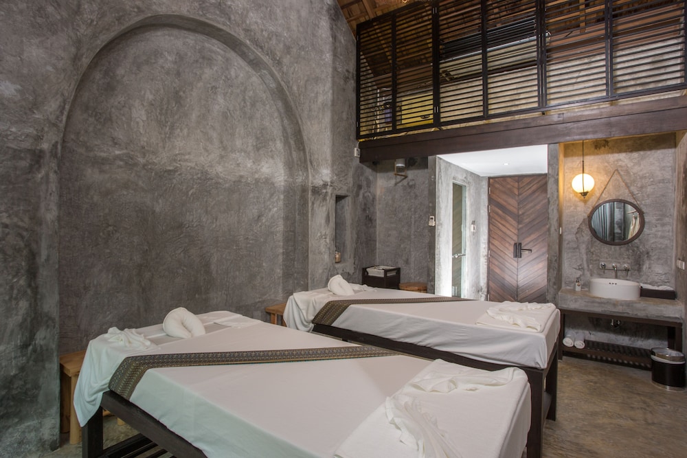 Mai Holiday by Mai Khao Lak Adults Only