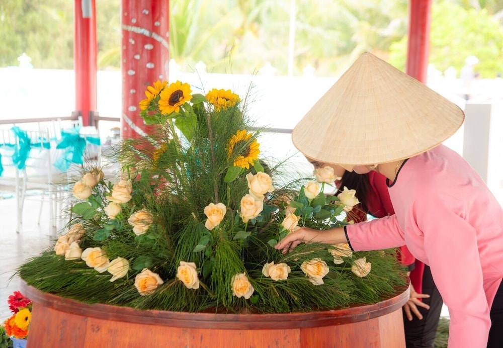 Full Moon Village Resort