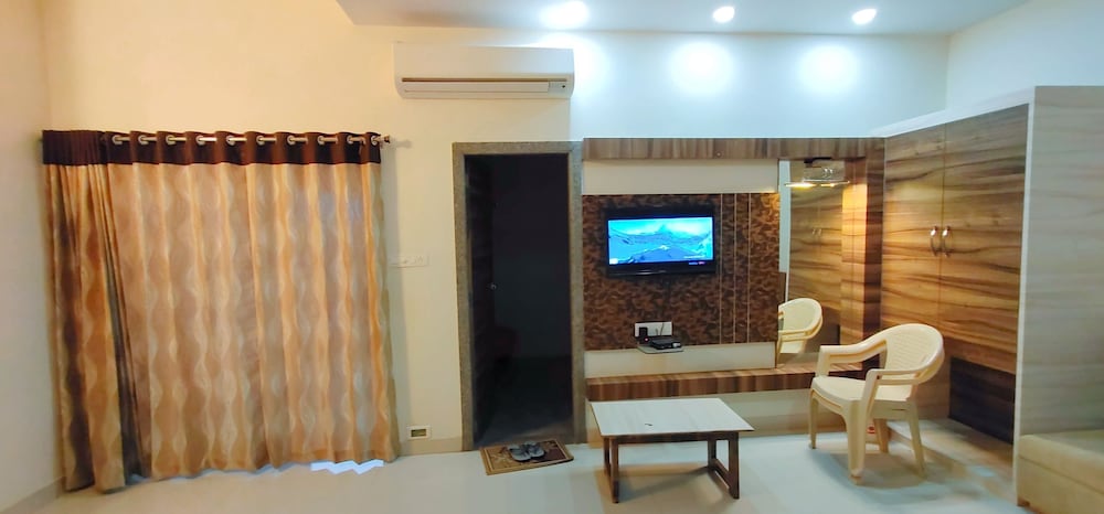 Hotel Amar Palace