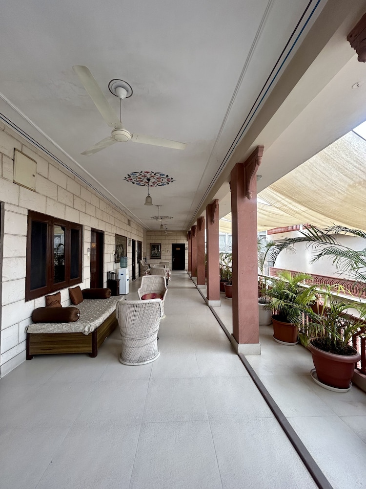 Suryaa Villa Jaipur- A City Centre Heritage Haveli