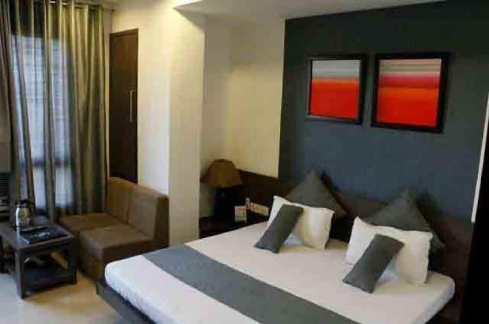 Hotel Shalimar Deluxe