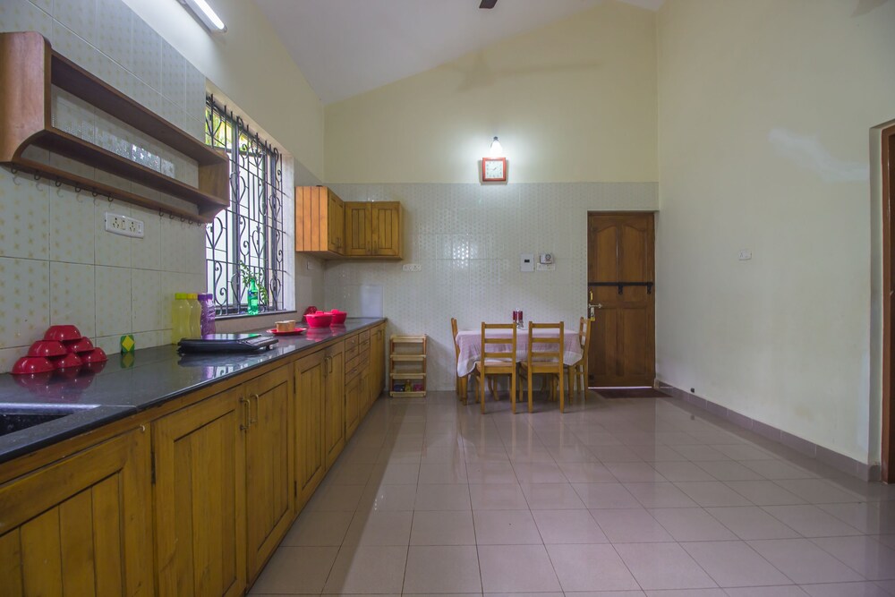 Oyo 14509 Home Field View 2Bhk Navelim