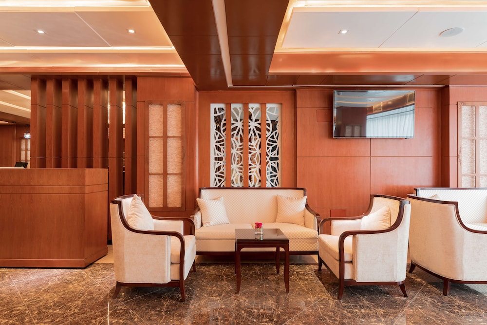 Best Western Plus Pearl Addis