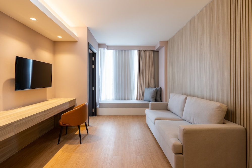 Aster Hotel and Residence