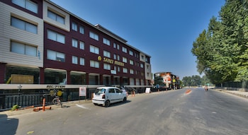 Hotel Samci Riviera