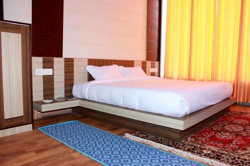 The Sleeping Beauty Hotel By Vedix Yaatra
