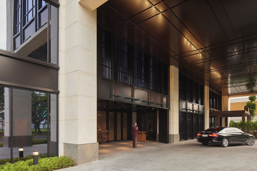 Hotel Tentrem Jakarta