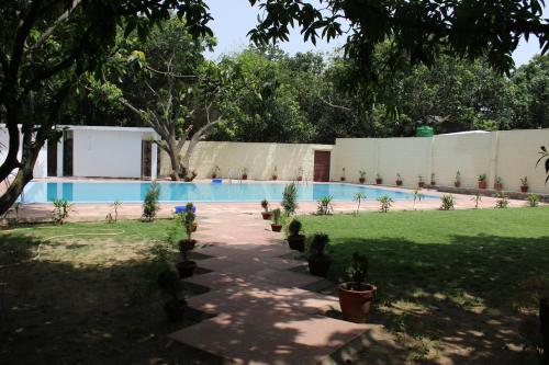 Corbett Aroma Havens Resort