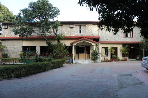 Corbett Aroma Havens Resort