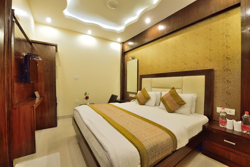 Hotel Aman International