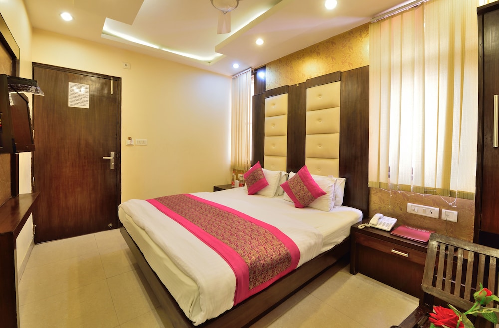 Hotel Aman International