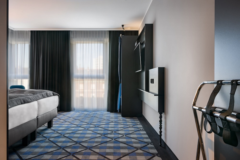 HOLIDAY INN - THE NIU SQUARE MANNHEIM By IHG