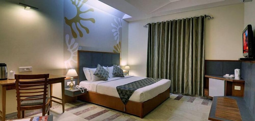 Club Mahindra Netrang