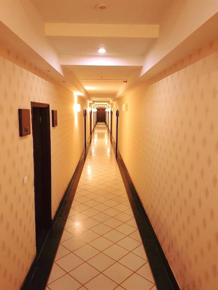 LElegant Hotel & Banquets by Ace Manor