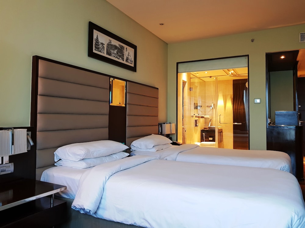 Vivanta Hyderabad Begumpet