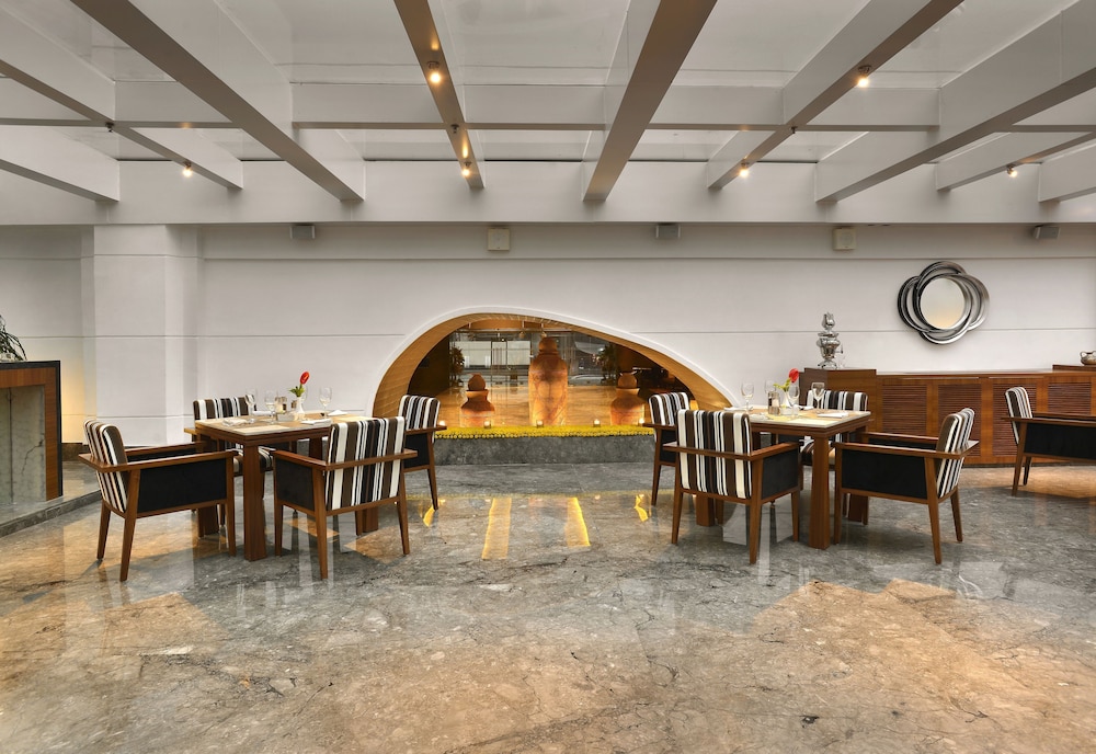 The LaLiT Great Eastern Kolkata