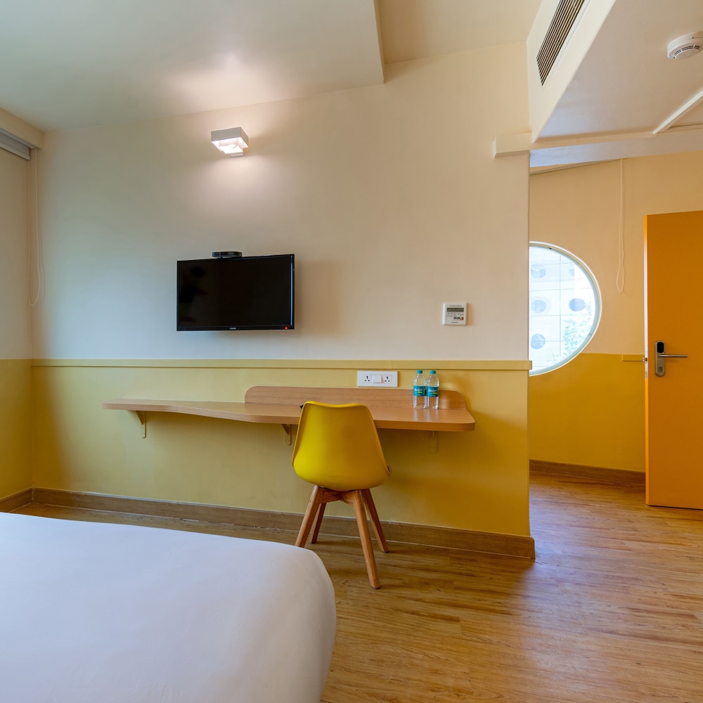 Bloom Hotel HITEC City