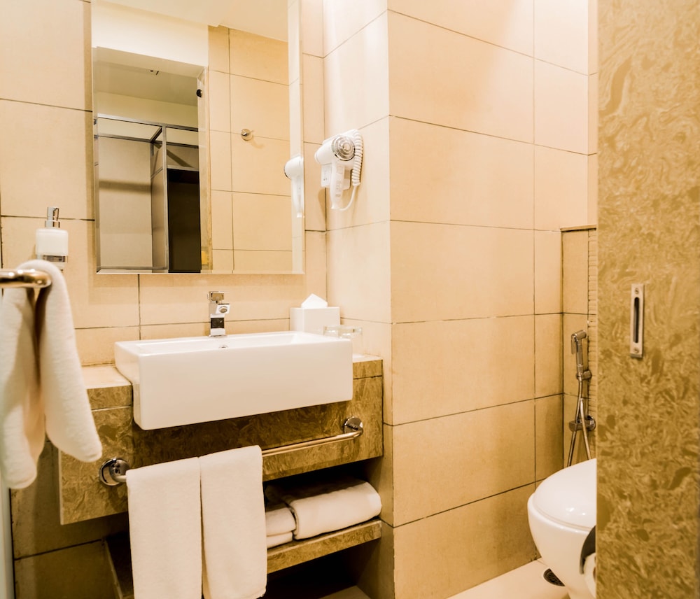 Holiday Inn Express Kolkata Airport, an IHG Hotel