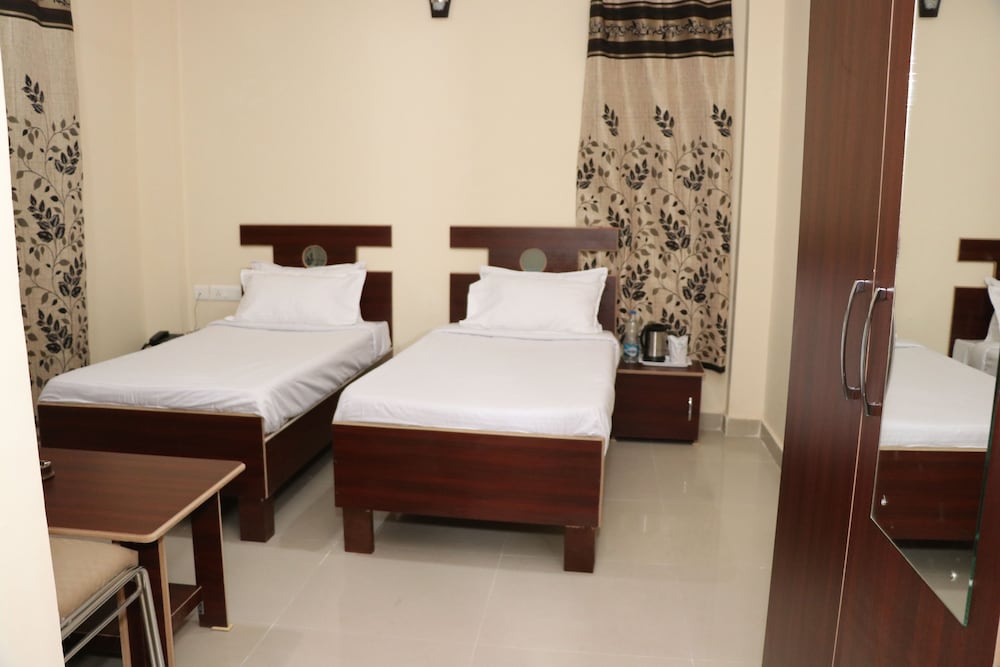 Hotel Ashiana