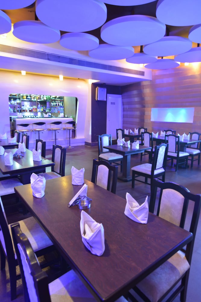 Hotel Royal Highness