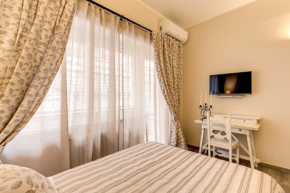 Casa Tua Vaticano Guest House