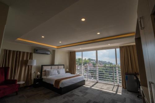 ROYALE LALAWI HOTEL