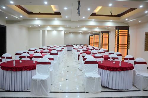Hotel Jai Maata Grandeur