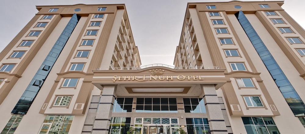 Sehr i Nuh Otel