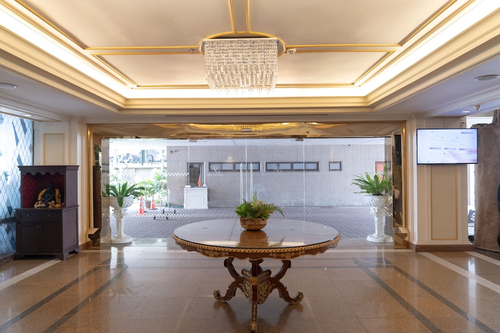 Forum Park Hotel