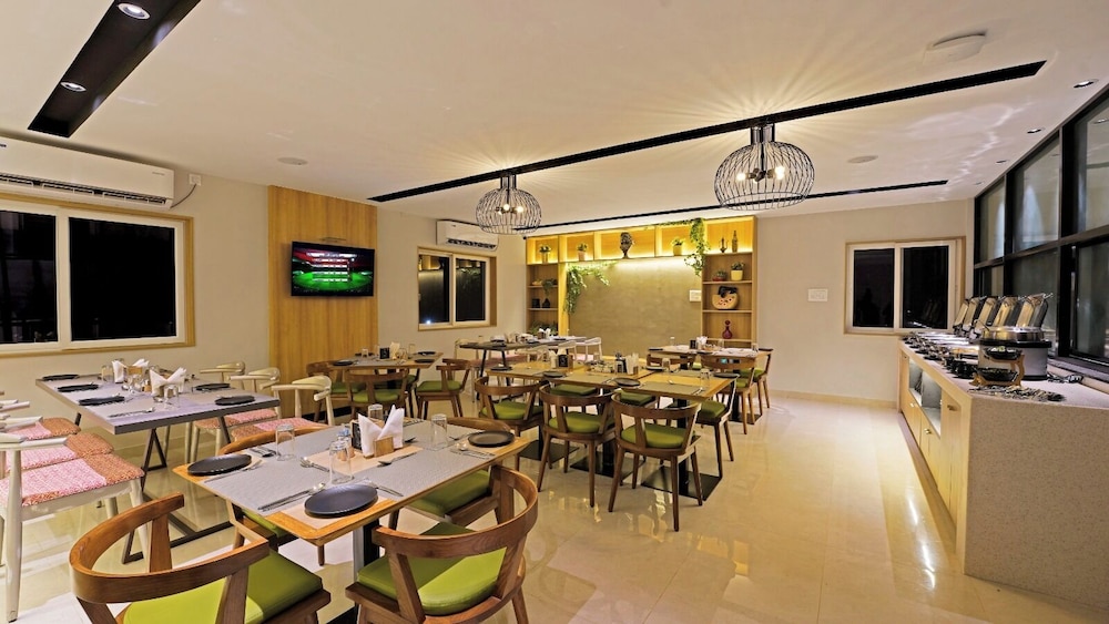 Click Hotel Biz Bangalore Airport