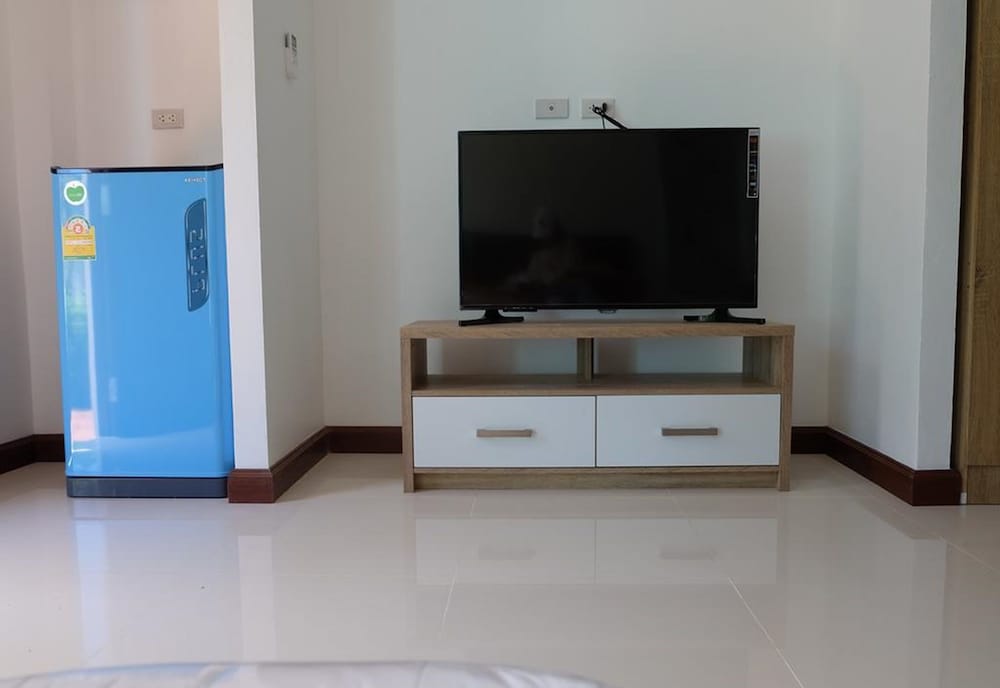 Maikhao Beach Guest House