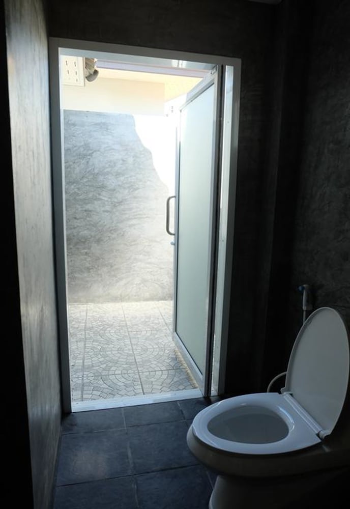 Maikhao Beach Guest House
