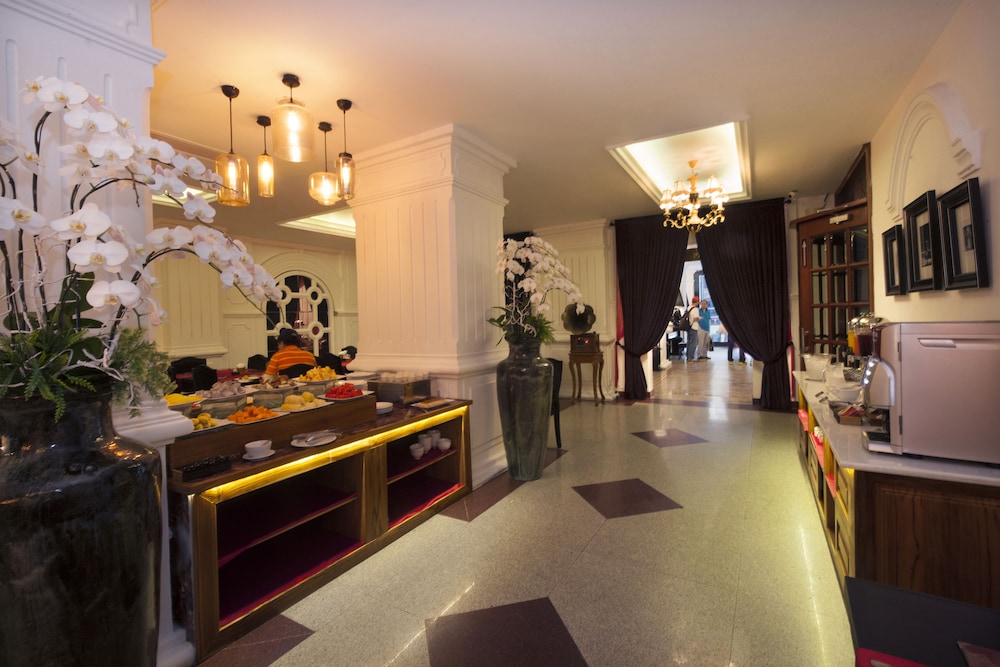 A&EM Signature Hotel