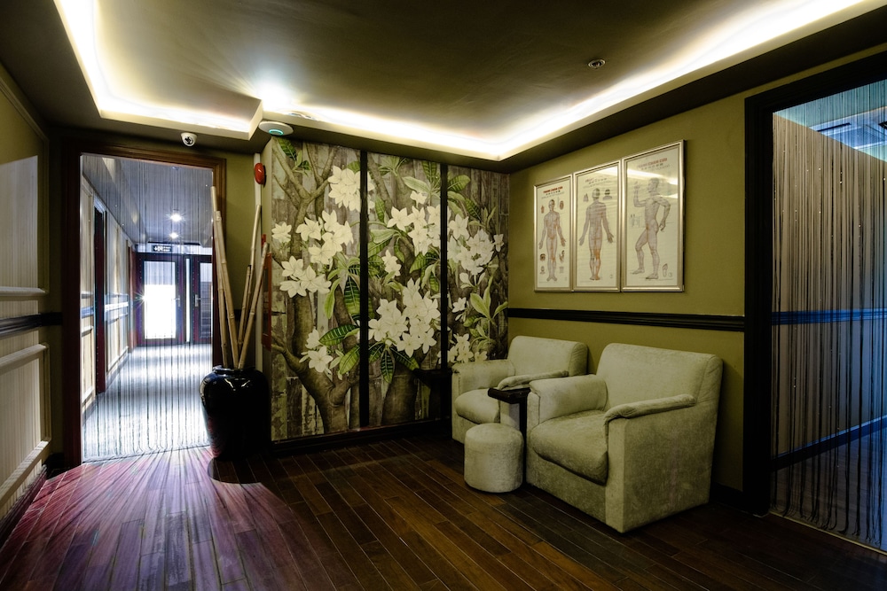 A&EM Signature Hotel