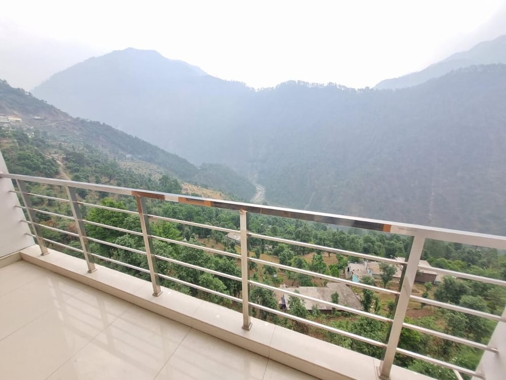 Amritara Sun Inn, Kedarnath
