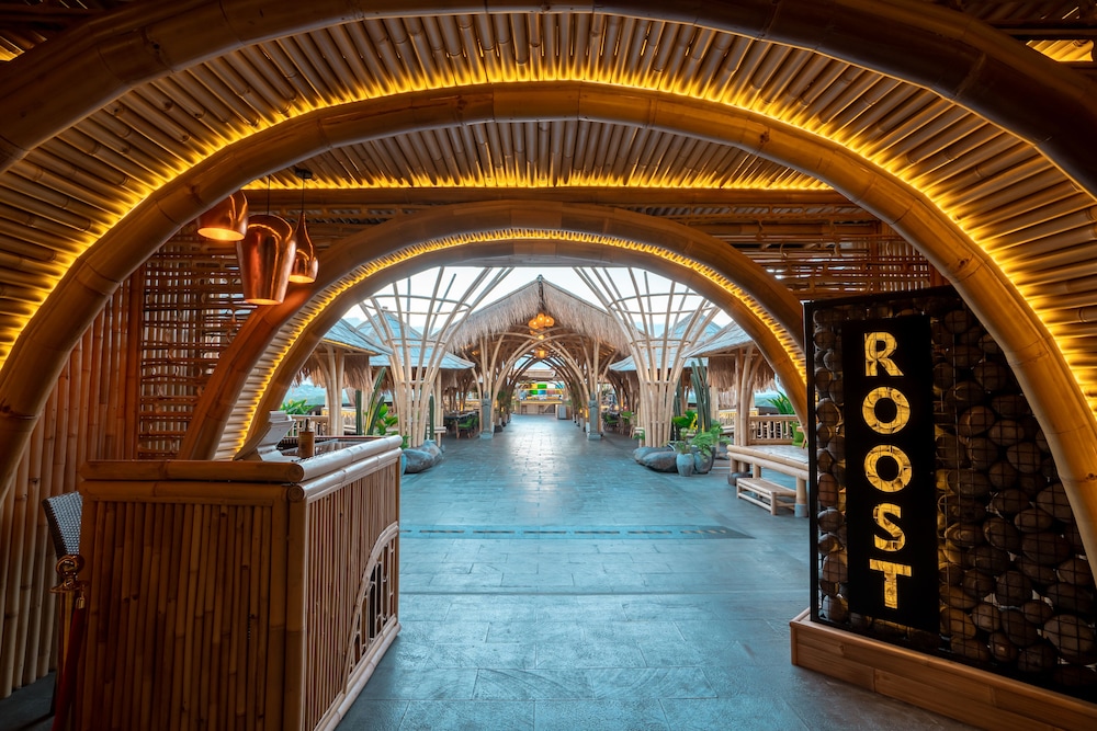 The Nest Hotel by danapati